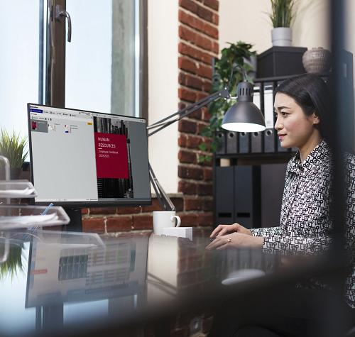 docunited hr management 6.jpg?1728993697&focus=42.91 41